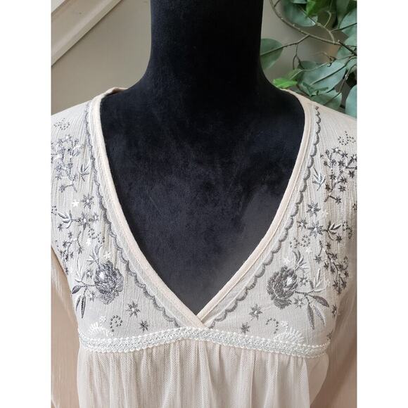 Jolt Top Blouse Women's XL Beige Floral Lace Overlay Rayon Long Sleeve V Neck - Picture 5 of 11